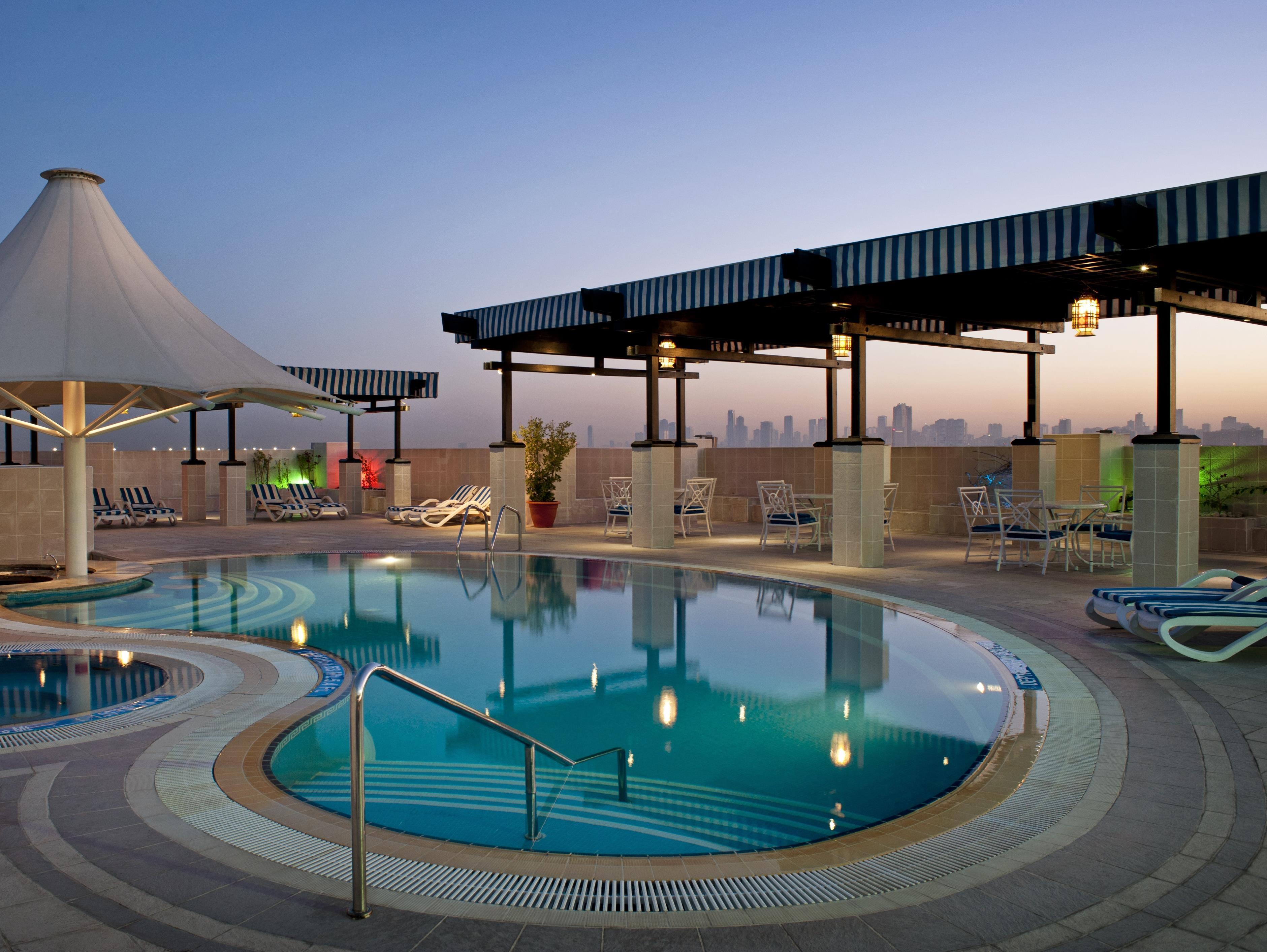 Grand Excelsior Hotel Deira Dubái Exterior foto